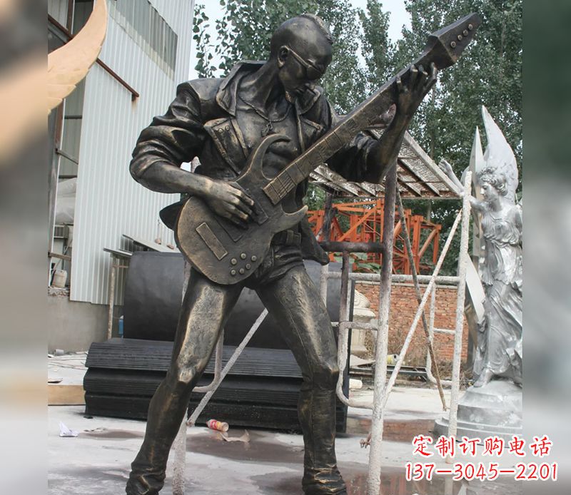 大同艺术化的铜雕吉他,给你不一样的审美体验
