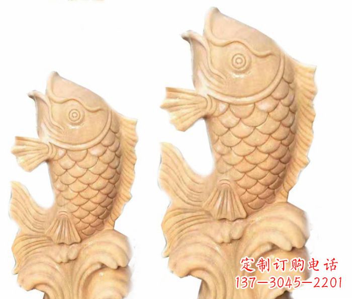 大同晚霞红石喷水鲤鱼雕塑,灵动悠扬