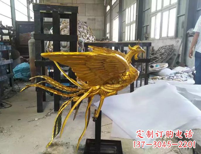 大同精美凤凰雕塑漆金无双