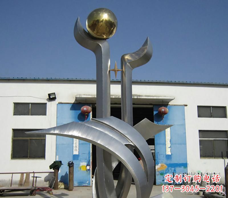 大同中领雕塑:不锈钢树叶雕塑,精美绝伦