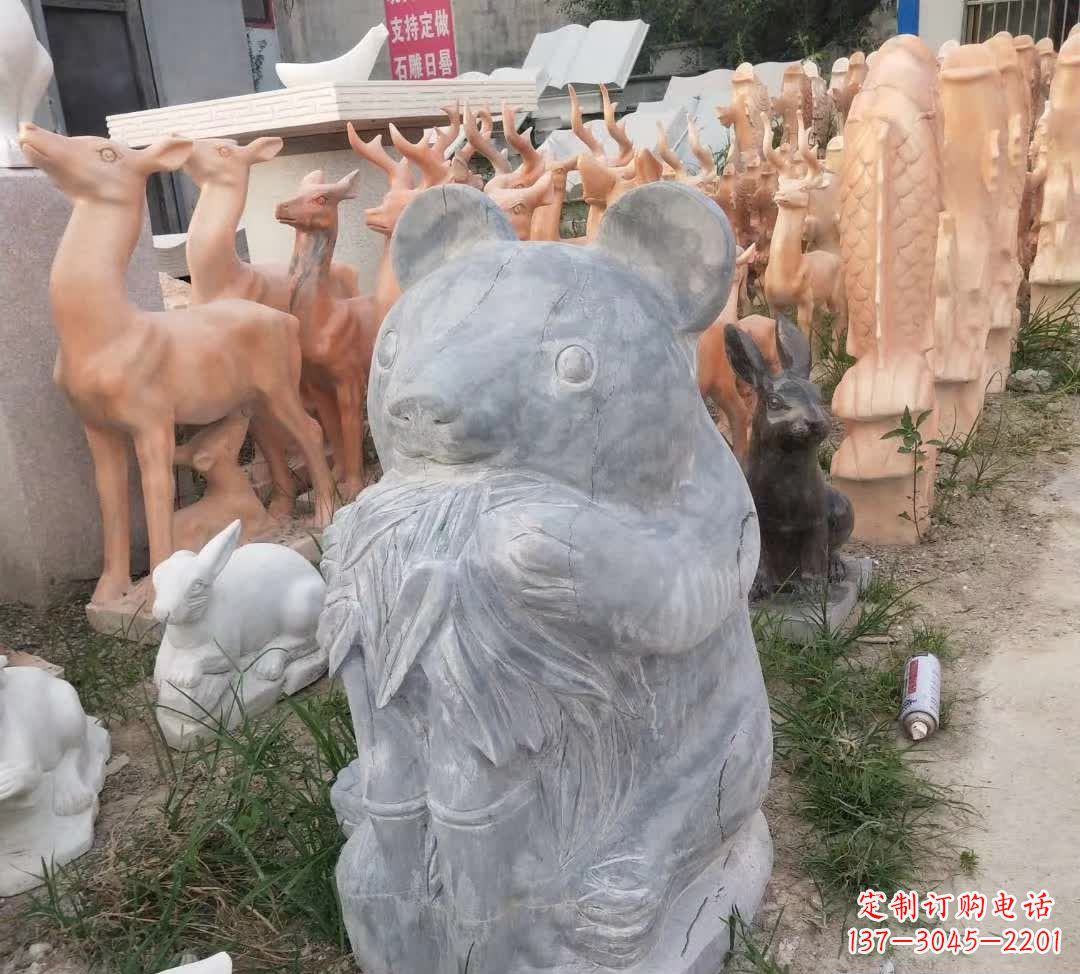 大同青石熊猫雕塑,传承古典文化