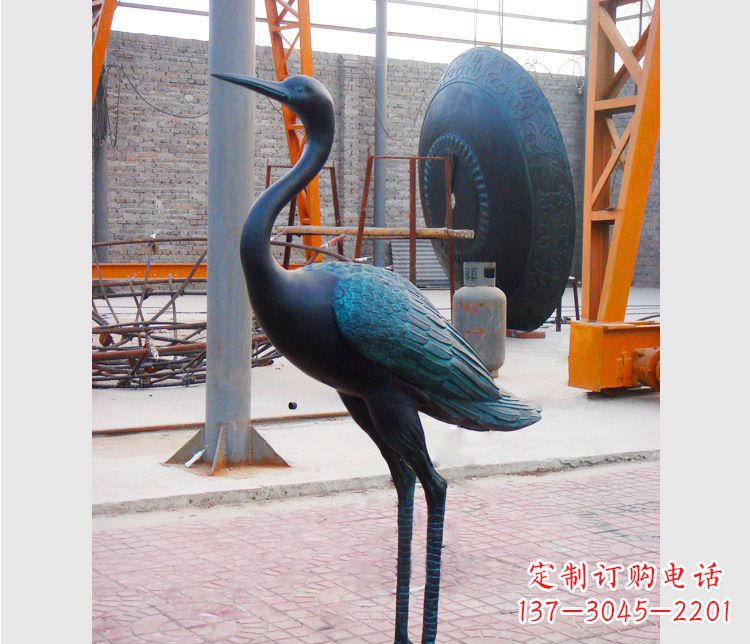 大同青铜仙鹤雕塑:展现古典和谐之美