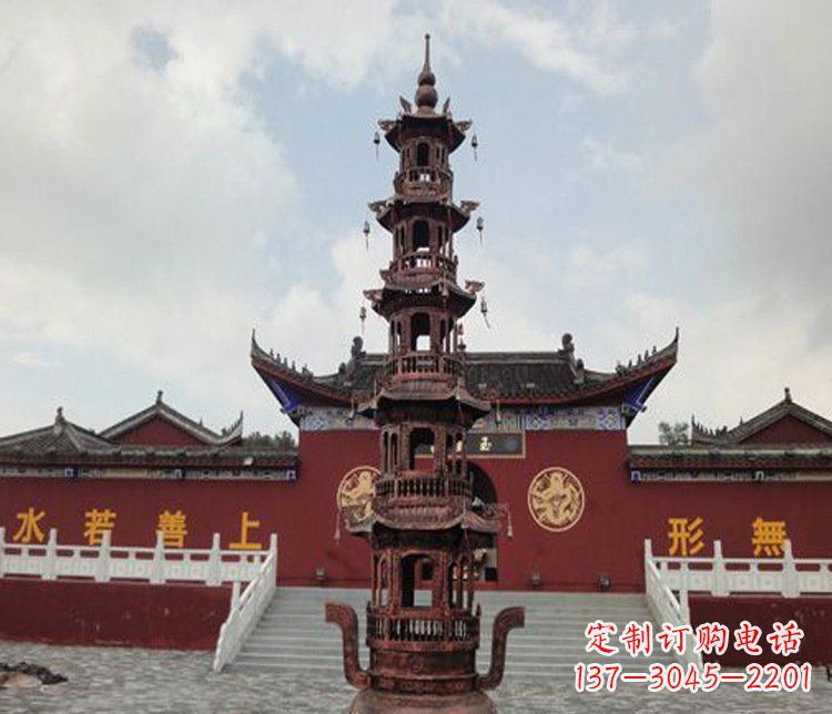 大同三足铜香炉雕塑,精美绝伦