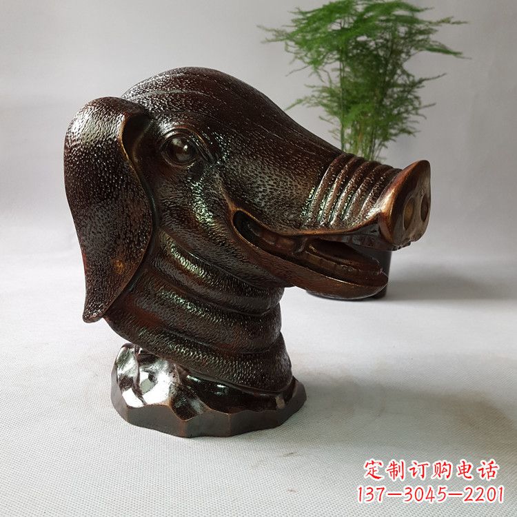 大同精美完美的生肖猪铜兽首