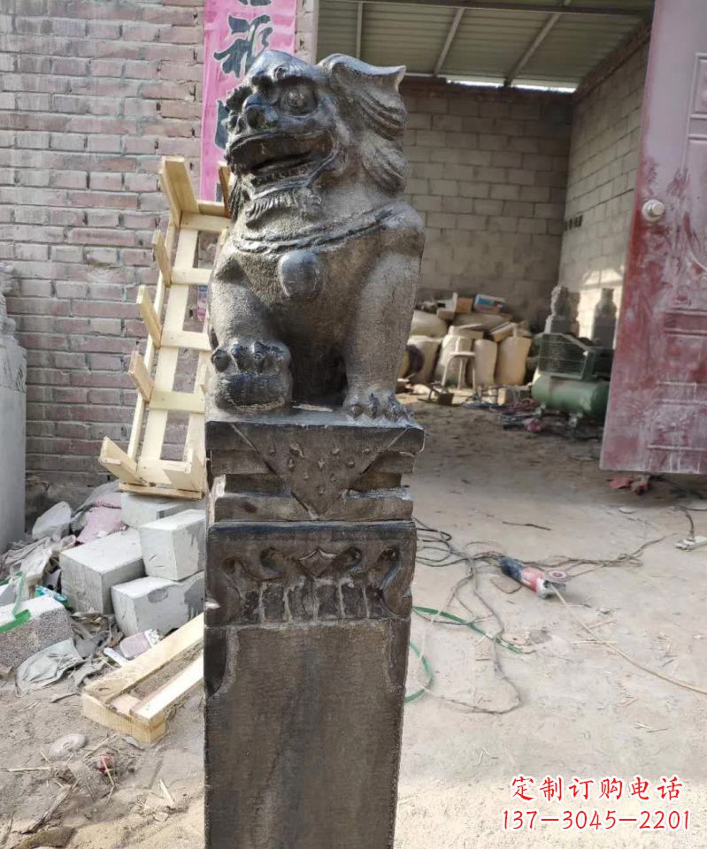 大同狮子拴马雕塑，展现力量之美