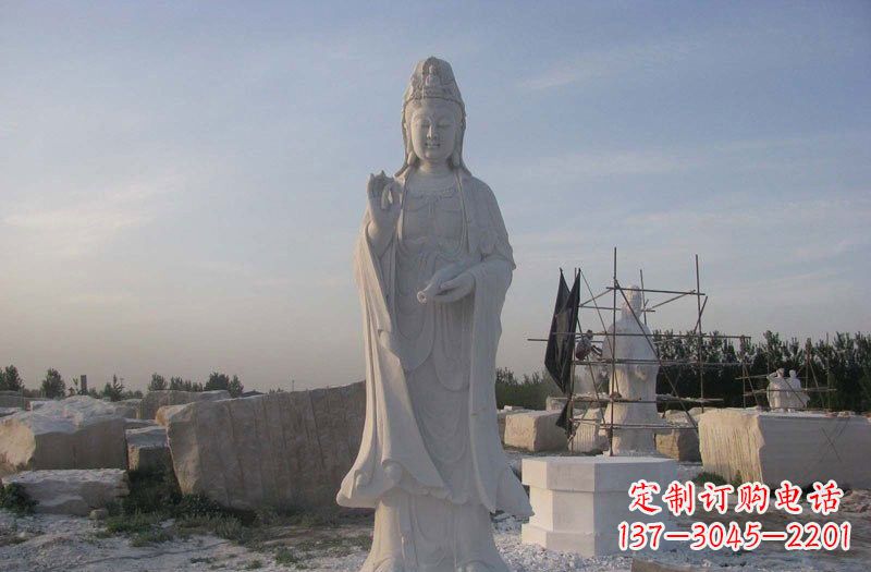 大同现代艺术风格观音石雕塑