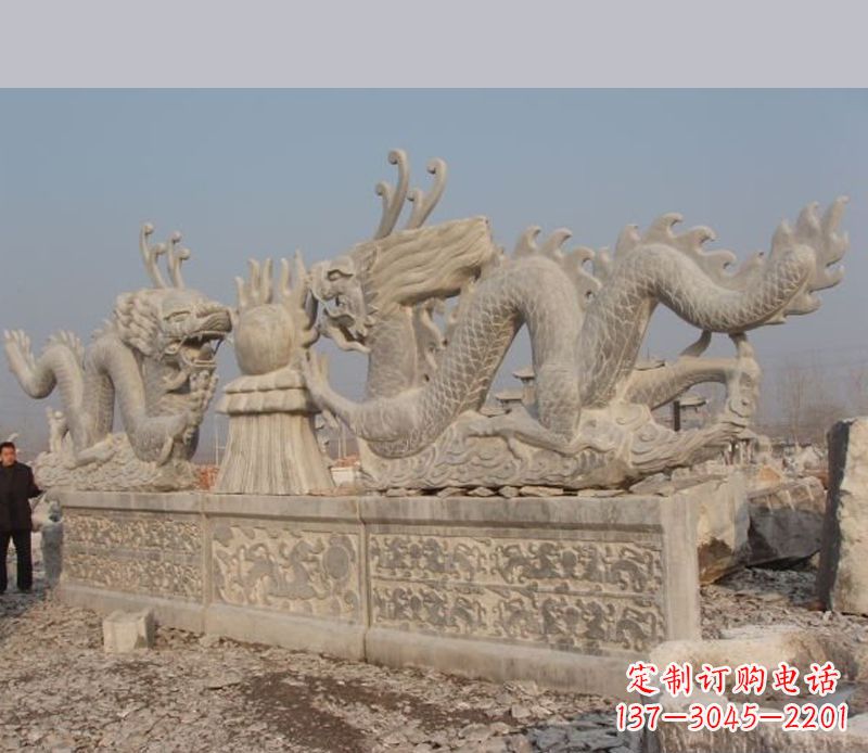 大同双龙戏珠石雕