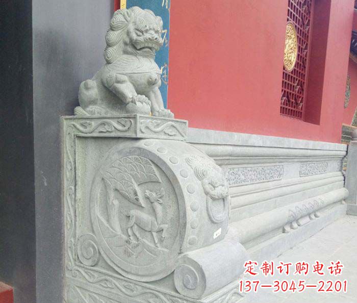 大同寺庙景观狮子石门墩抱鼓石