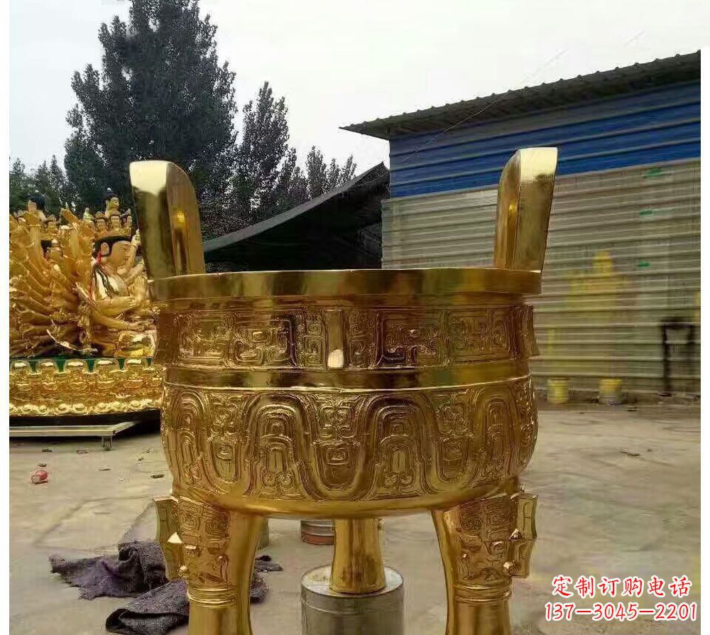 大同寺庙三足圆形香炉铜雕