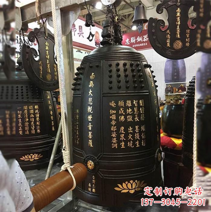 大同寺院挂钟铜雕塑