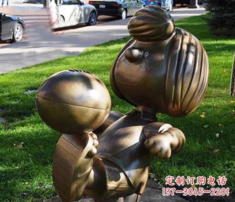大同踢球的小女孩铜雕