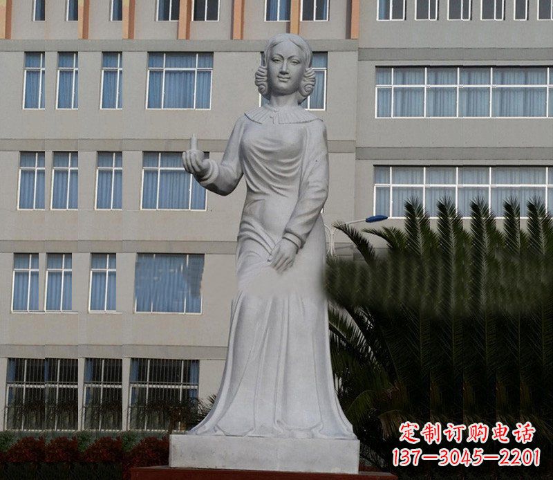 大同提灯天使弗洛伦斯·南丁格尔石雕 (2)