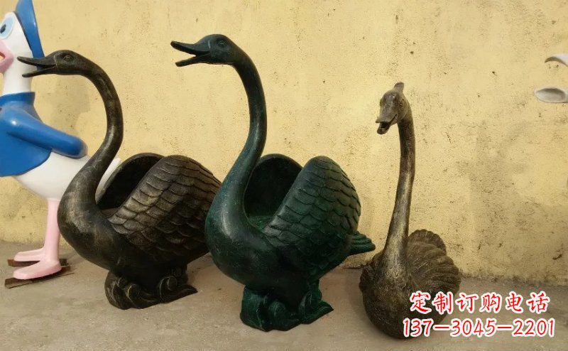 大同天鹅动物铜雕 (3)