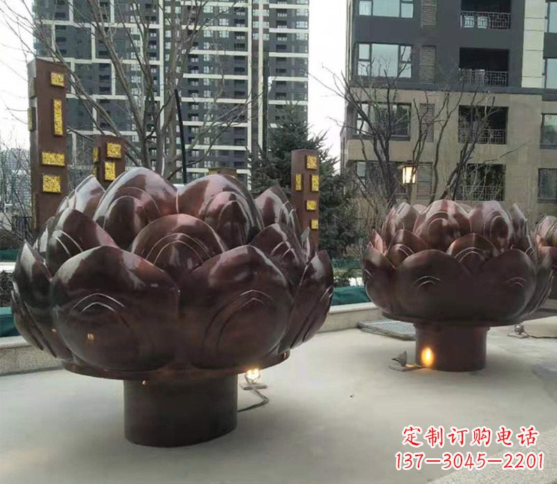 大同铜雕小区景观荷花