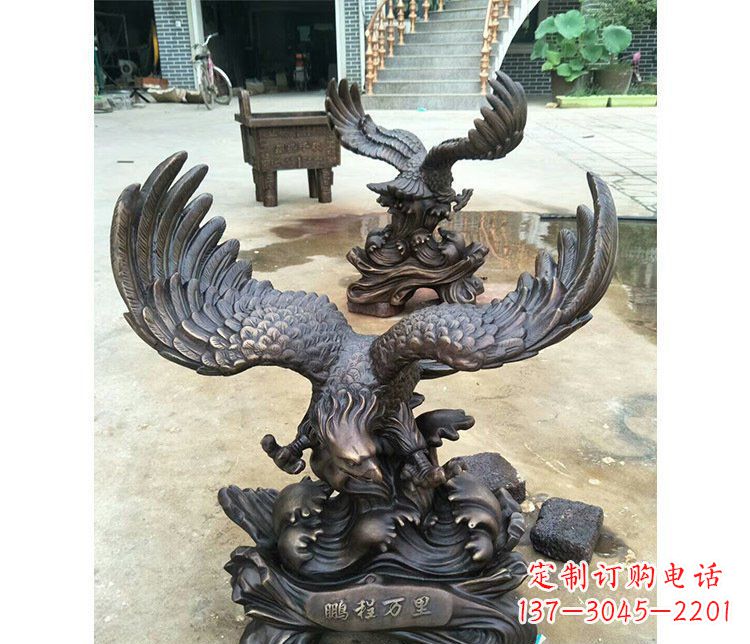 大同铜雕园林飞鹰动物雕塑
