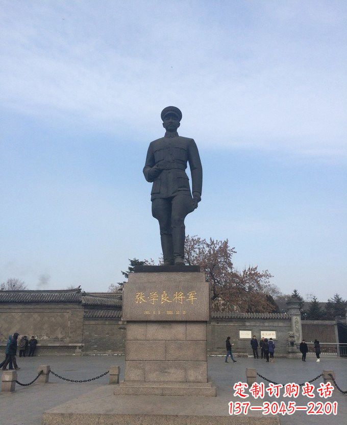 大同铜雕张学良近代名人雕塑
