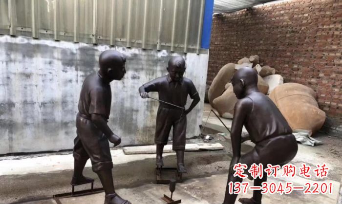 大同玩陀螺人物铜雕 (2)