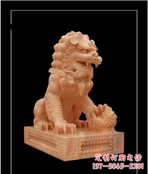 大同晚霞红故宫狮子雕塑