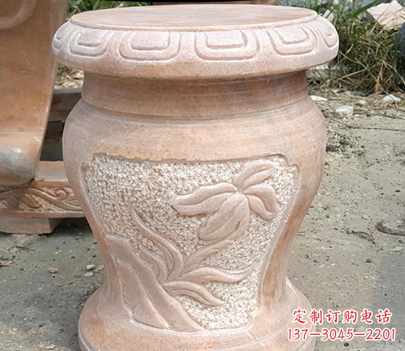 大同晚霞红景观蝴蝶石凳