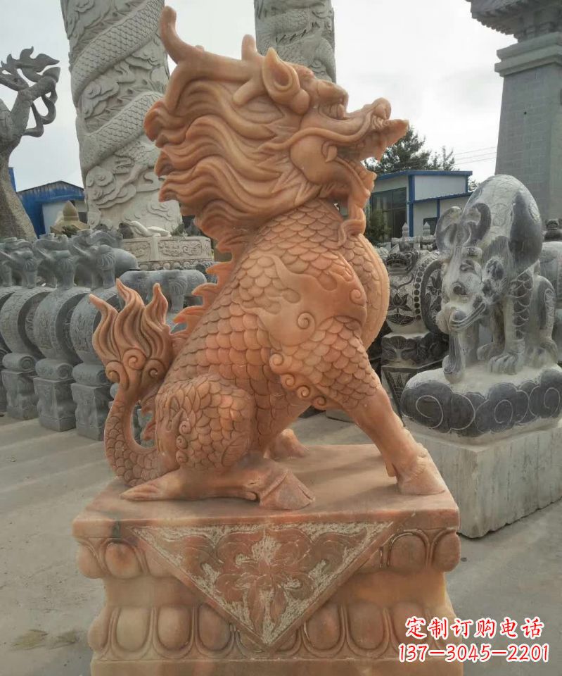 大同晚霞红麒麟雕塑1