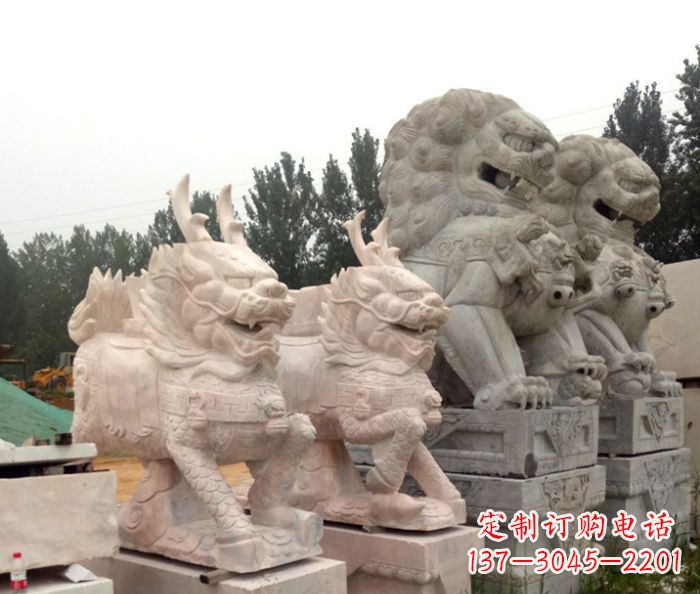 大同晚霞红瑞兽麒麟石雕