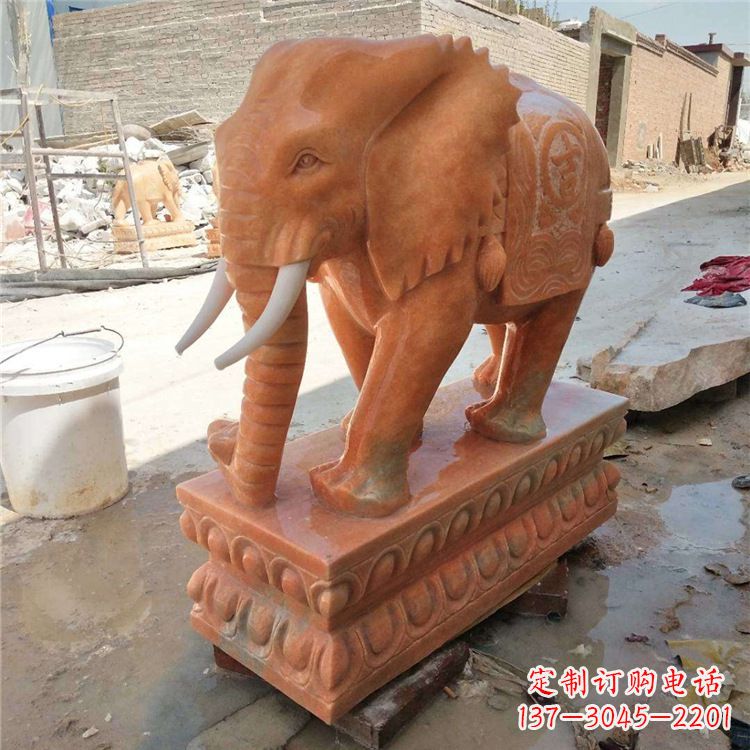 大同晚霞红石雕大象