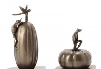 大同艺术青蛙铜雕：真实逼真可爱