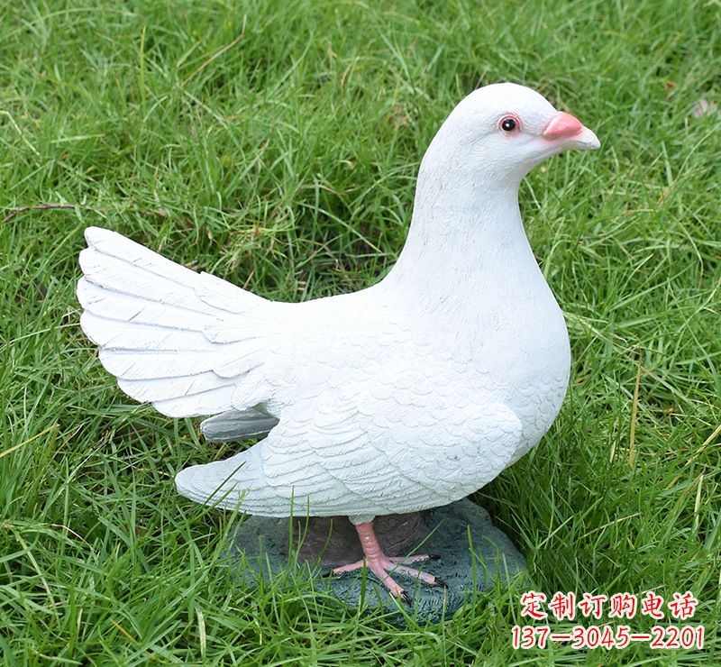 大同文化广场的和平鸽雕塑