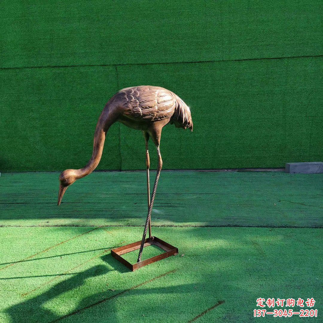 大同仙鹤拉鼓铜雕塑