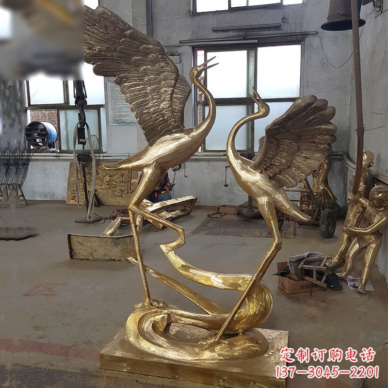 大同仙鹤铜雕景观