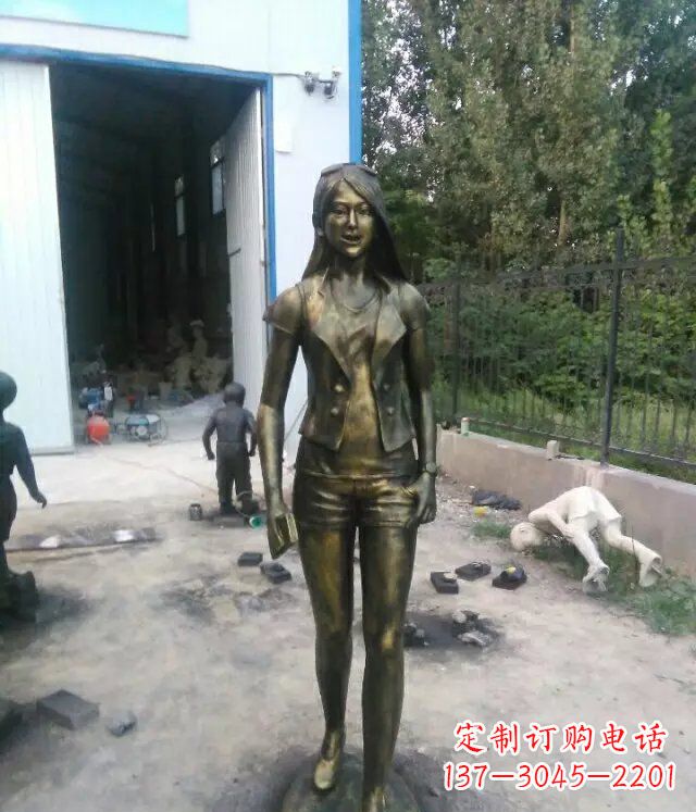 大同现代美女广场人物铜雕