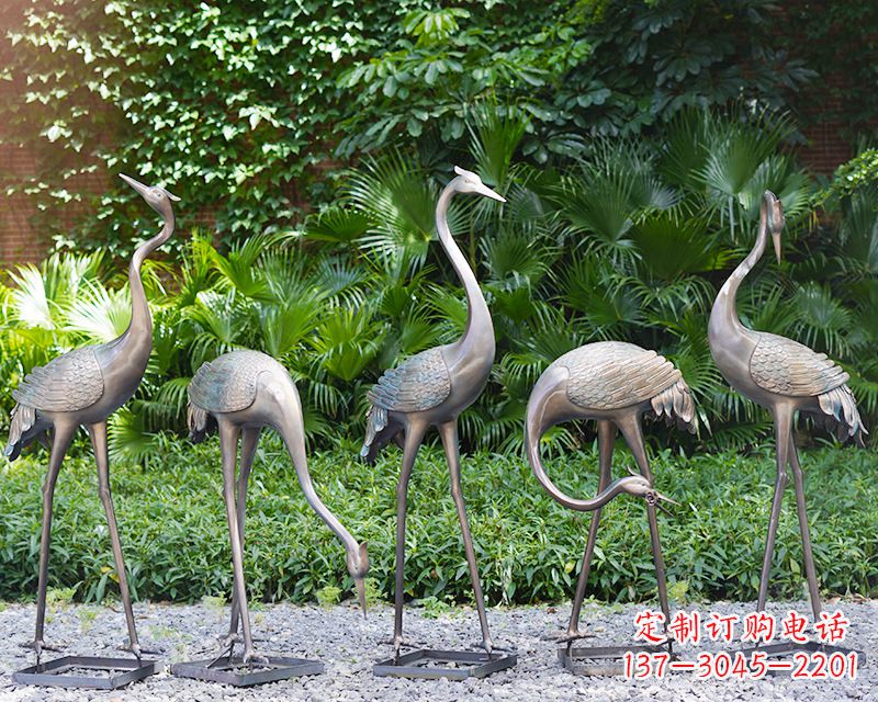 大同写意仙鹤雕塑