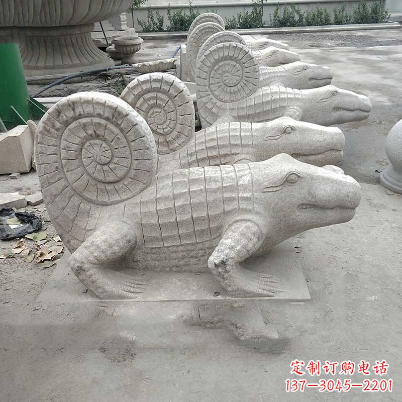 大同园林水池水景鳄鱼砂岩喷水雕塑