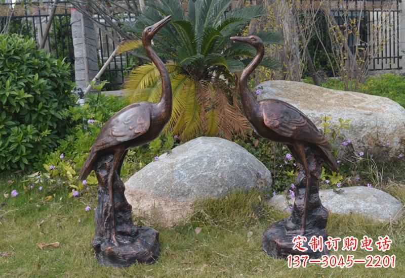 大同站立仙鹤雕塑 (2)