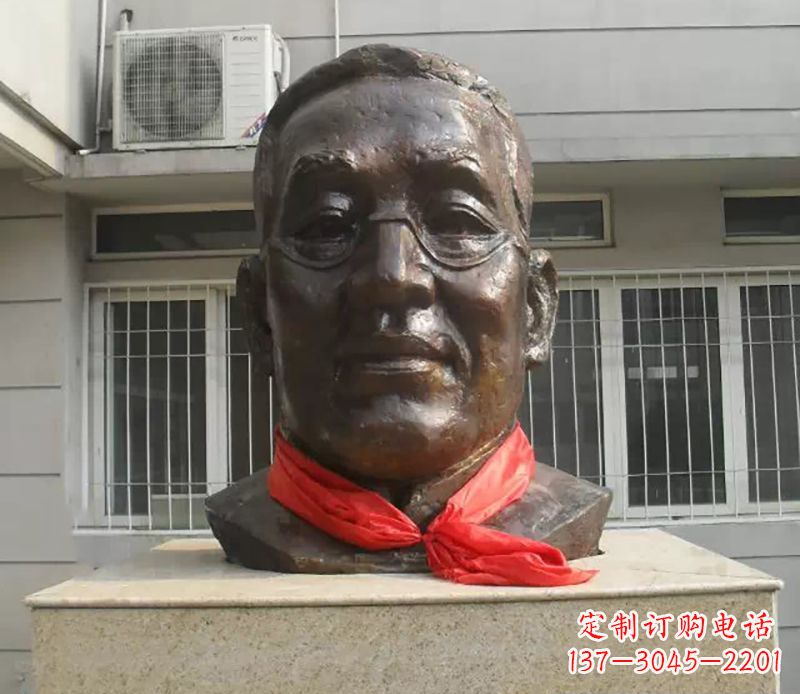 大同张伯岑校园名人头像铜雕
