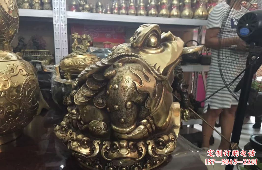大同招财金蟾动物铜雕