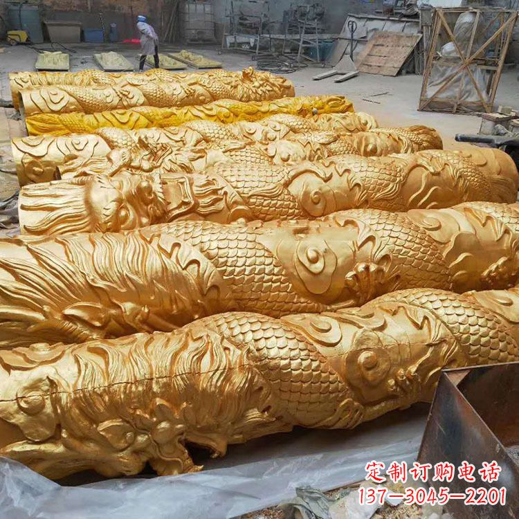 大同铸铜龙柱