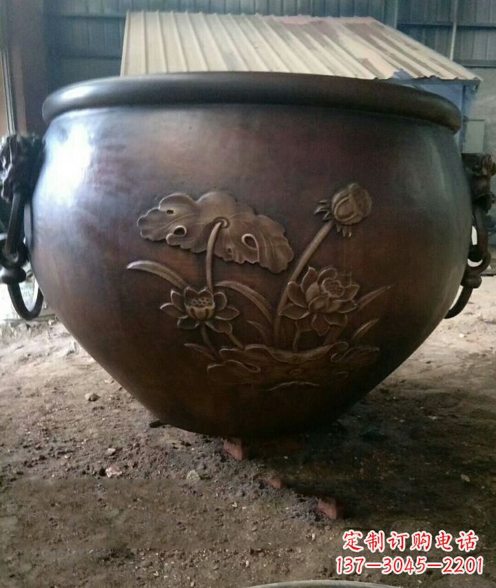 大同铸铜水缸雕塑