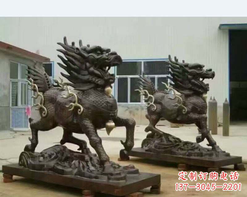 大同铸铜踏浪麒麟雕塑